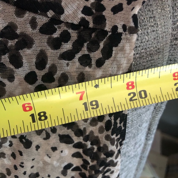 INC International Concepts PM Petite Medium Sheer 3/4 Sleeve Grey Black Top New - Picture 8 of 8